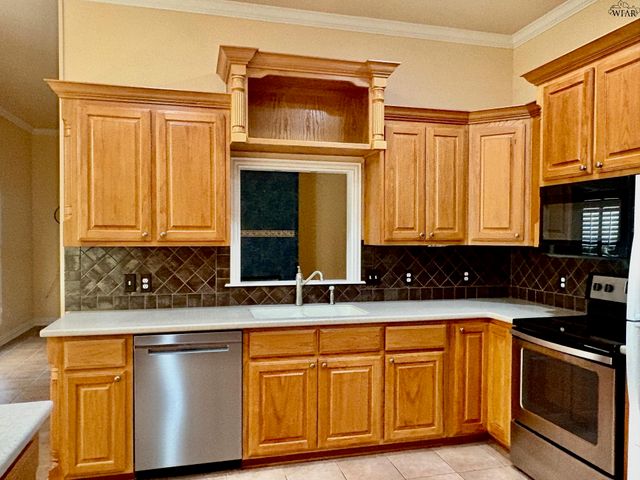 2911 LOMA LINDA LANE, Wichita Falls, TX 76308