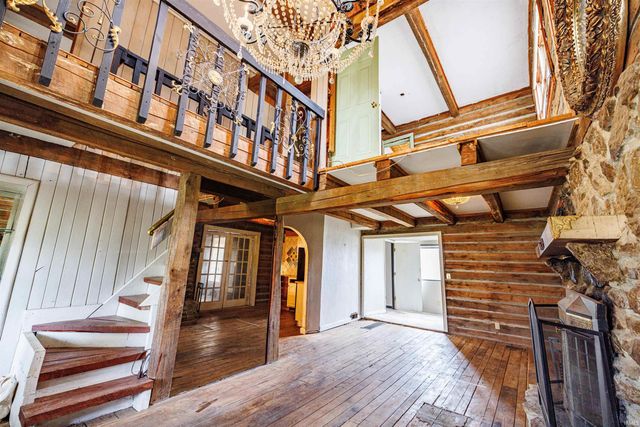3757 E Stipp Road, Bloomington, IN 47401