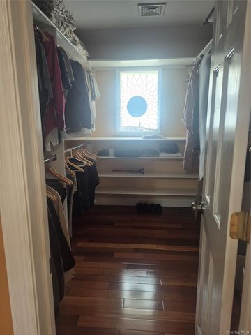 13014 221st Street, Laurelton, NY 11413