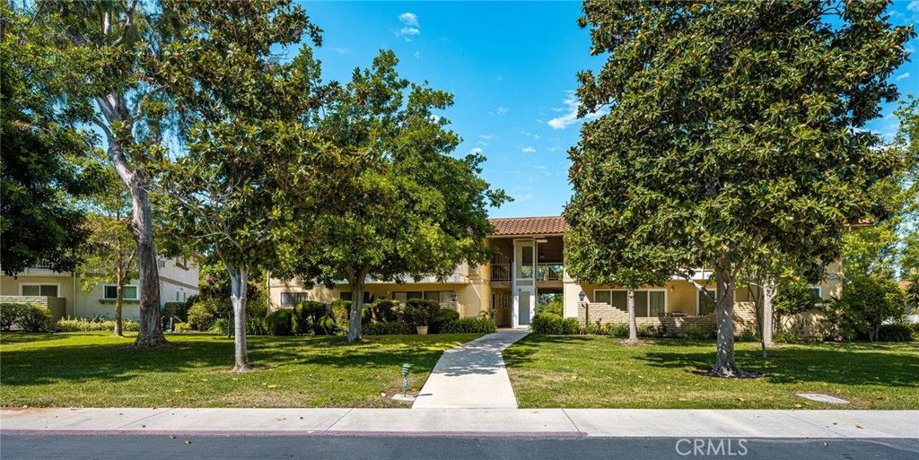 845 Ronda Mendoza A, Laguna Woods, CA 92637 — photo 3