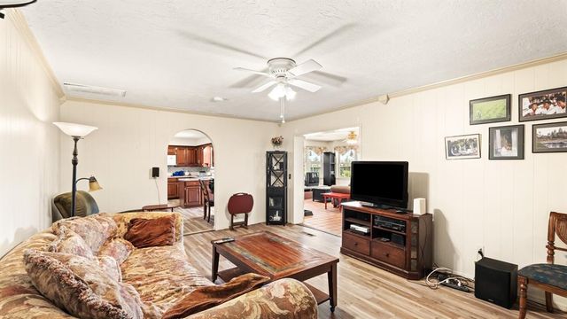 4633 NW 70th Street, Oklahoma City, OK 73132