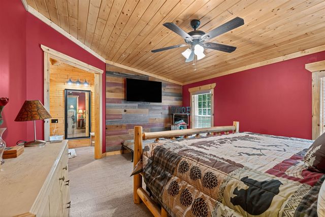 2944 64th Street, Fennville, MI 49408