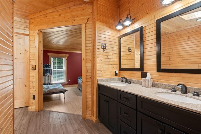 2944 64th Street, Fennville, MI 49408