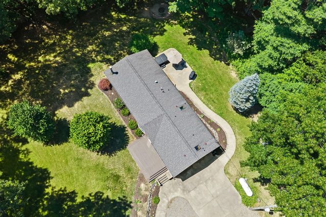 2944 64th Street, Fennville, MI 49408