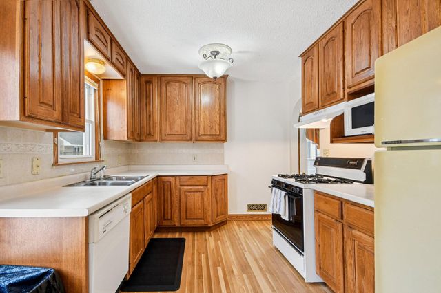 2741 Brunswick Avenue S, Saint Louis Park, MN 55416