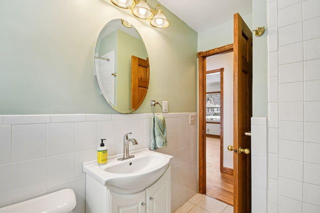 2741 Brunswick Avenue S, Saint Louis Park, MN 55416