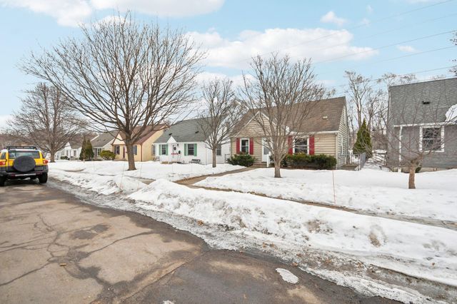 2741 Brunswick Avenue S, Saint Louis Park, MN 55416