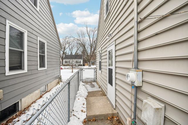 2741 Brunswick Avenue S, Saint Louis Park, MN 55416