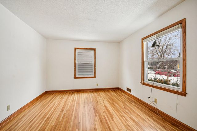 2741 Brunswick Avenue S, Saint Louis Park, MN 55416