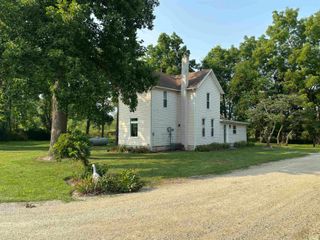 4480 E Station Rd Road, Roanoke, IN 46783