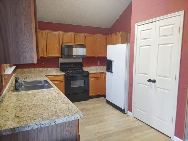 5430 Blue Cove Drive, Garland, TX 75043