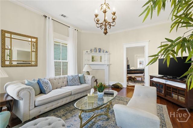 321 W 39th Street, Savannah, GA 31401