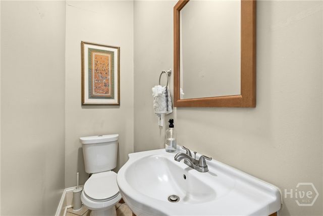 321 W 39th Street, Savannah, GA 31401