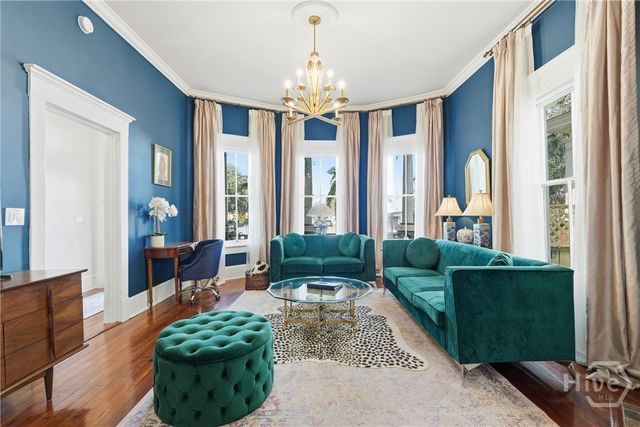 321 W 39th Street, Savannah, GA 31401