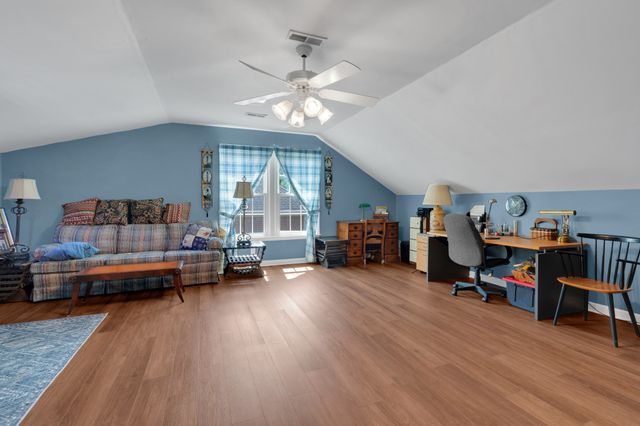 304 Harpeth View Cir, Nashville, TN 37221