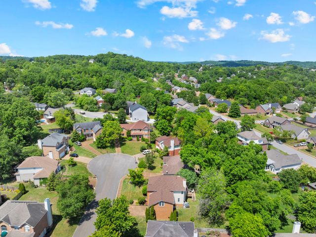 304 Harpeth View Cir, Nashville, TN 37221