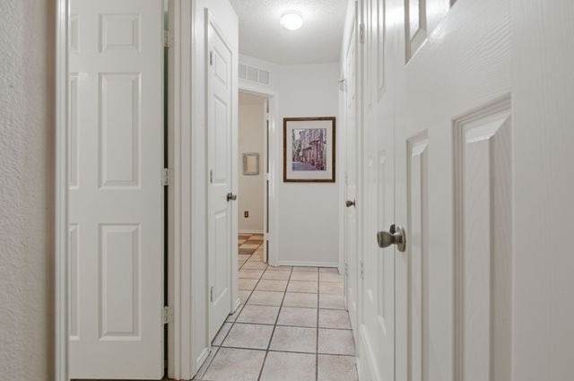 7400 Catlow Court, Fort Worth, TX 76137