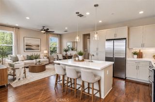 902 N Botanica Lane A, Azusa, CA 91702
