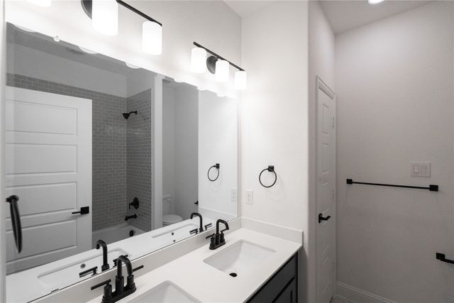 2204 Royal Lytham Street, Celina, TX 75009