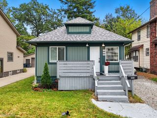 985 Peerless Avenue, Akron, OH 44320