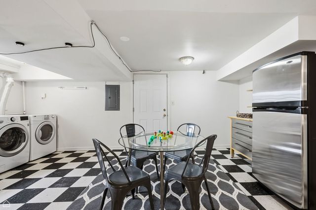 5401 S Maryland Avenue, Chicago, IL 60615