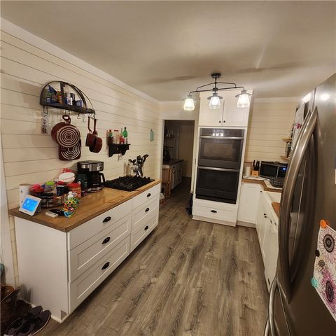 8106 Holly Avenue, Fort Smith, AR 72908