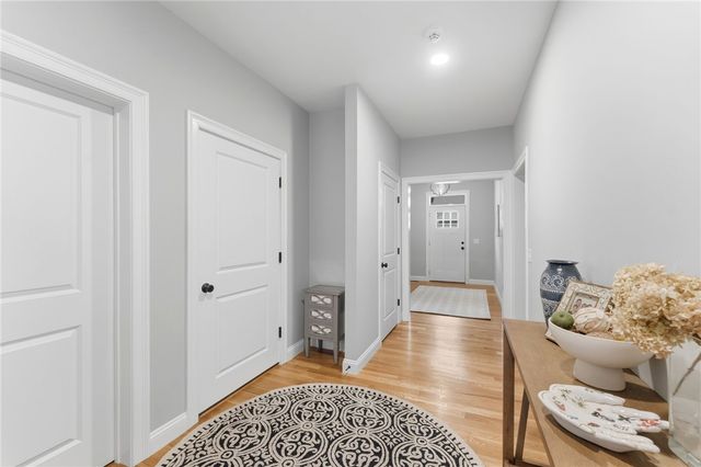 46 Somerset Circle, North Kingstown, RI 02852
