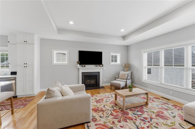 46 Somerset Circle, North Kingstown, RI 02852