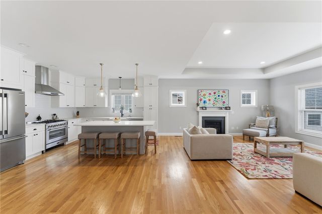 46 Somerset Circle, North Kingstown, RI 02852
