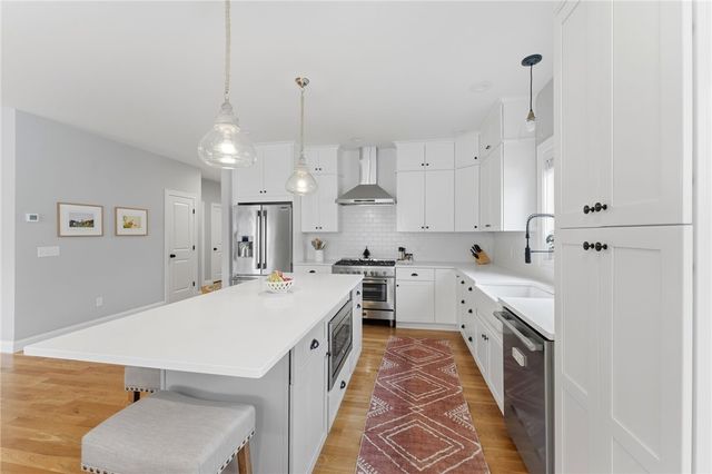 46 Somerset Circle, North Kingstown, RI 02852