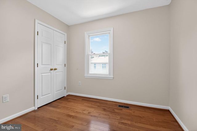 220 PENDER, Rockville, MD 20850