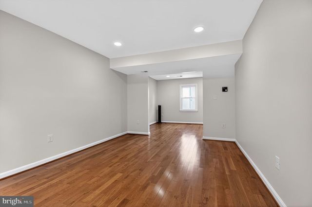 220 PENDER, Rockville, MD 20850
