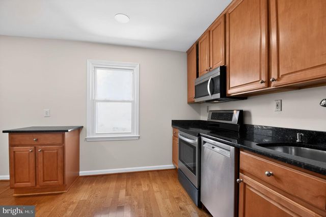 220 PENDER, Rockville, MD 20850