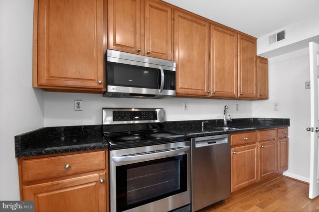 220 PENDER, Rockville, MD 20850
