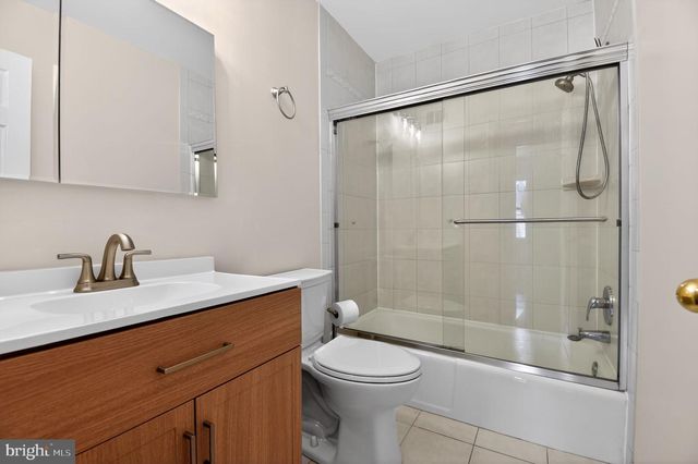 220 PENDER, Rockville, MD 20850