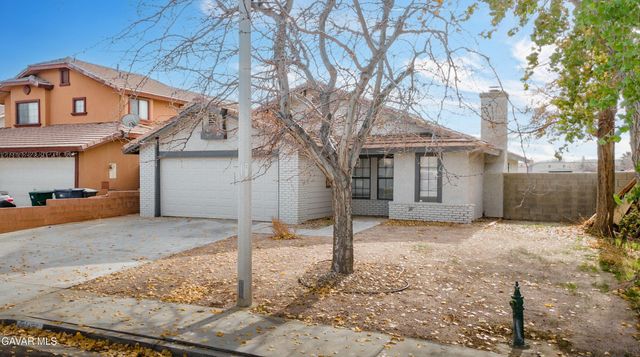 1270 W Avenue H4, Lancaster, CA 93534