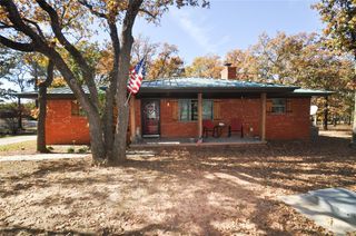 16 Post Office Lane, Shawnee, OK 74801