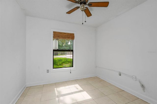 8732 OVERLOOK DRIVE, Tampa, FL 33617