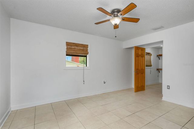 8732 OVERLOOK DRIVE, Tampa, FL 33617