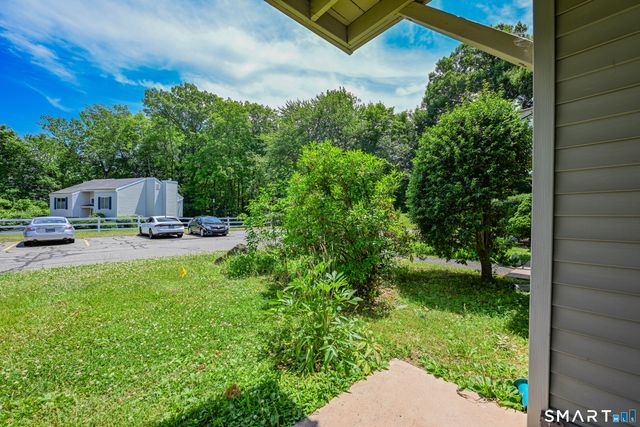 27 Cottonwood Road 27, Newington, CT 06111
