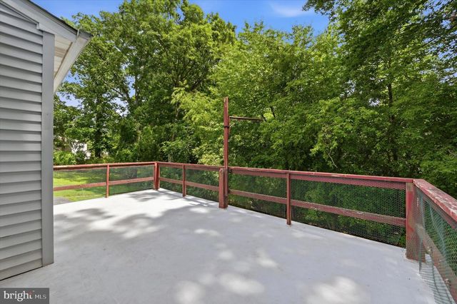 4 LOCUST WAY, Lafayette Hill, PA 19444