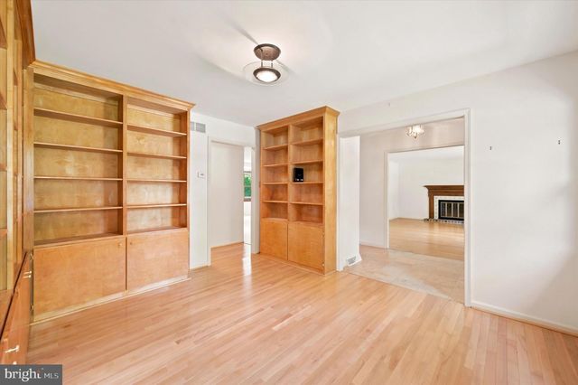 4 LOCUST WAY, Lafayette Hill, PA 19444