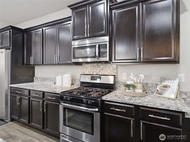 3328 Nova St NE, Olympia, WA 98516