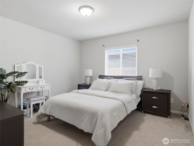 3328 Nova St NE, Olympia, WA 98516