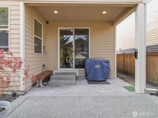 3328 Nova St NE, Olympia, WA 98516