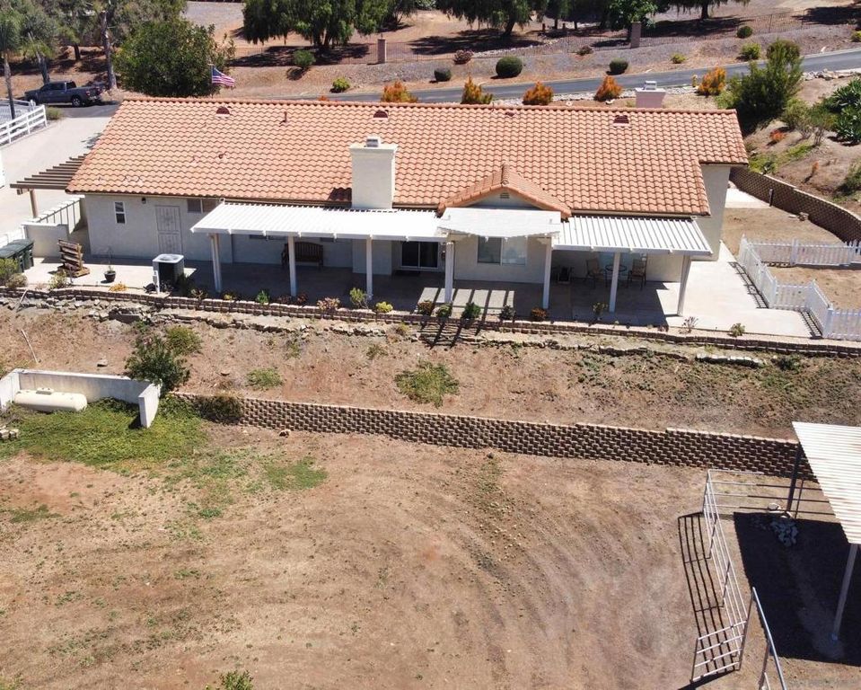 Image 5 of property listing at 1927 Coronado View, Alpine, CA 91901