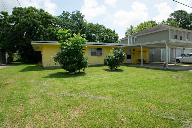 4014 John St, Berwick, LA 70342