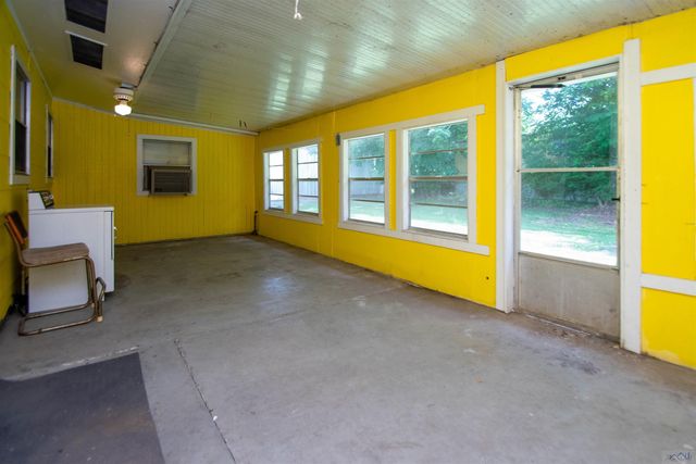 4014 John St, Berwick, LA 70342