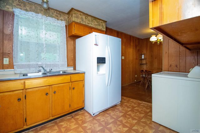 4014 John St, Berwick, LA 70342