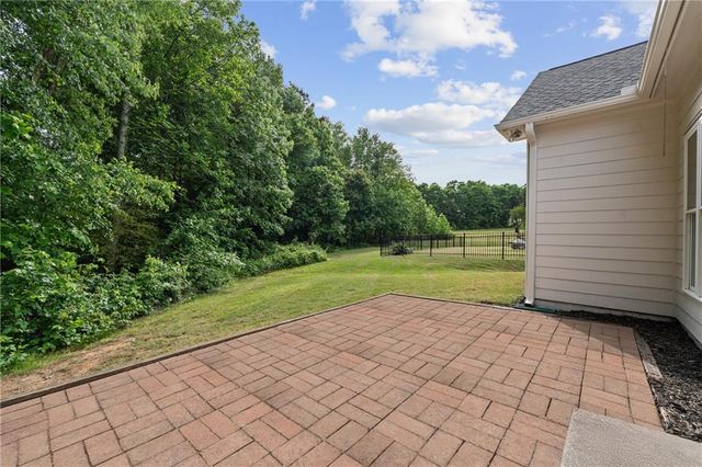1834 Willoughby Drive, Buford, GA 30519
